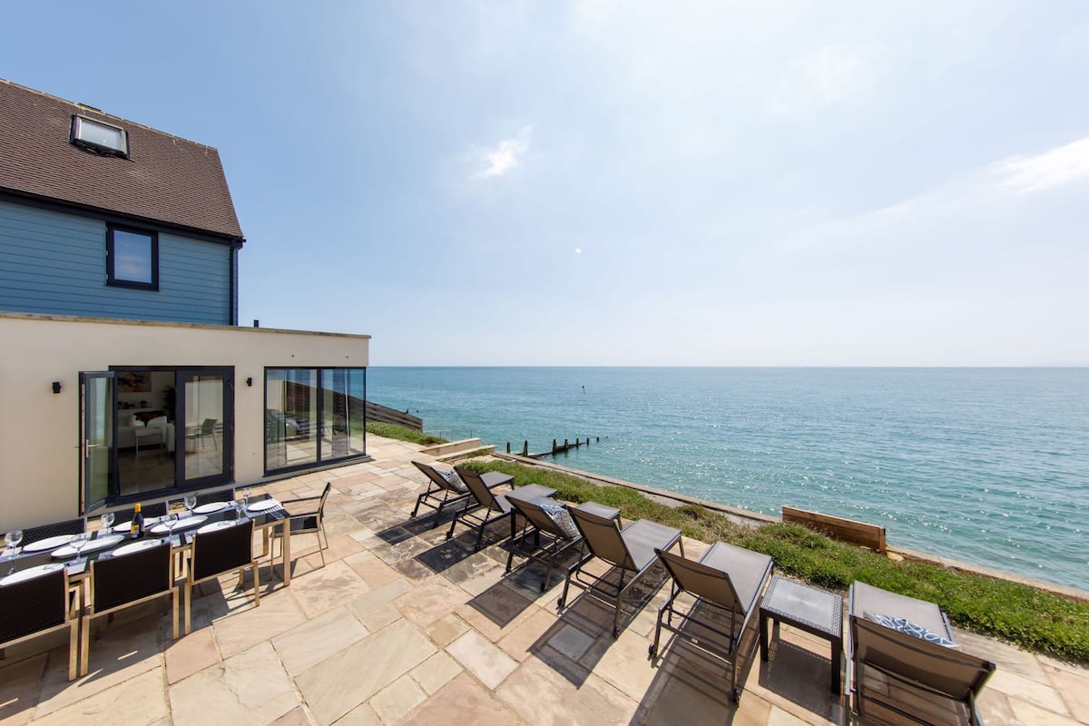 The Sea House - Ultimate Seafront Living & Sunsets