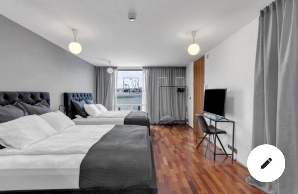 Studio Apartment with Ocean View