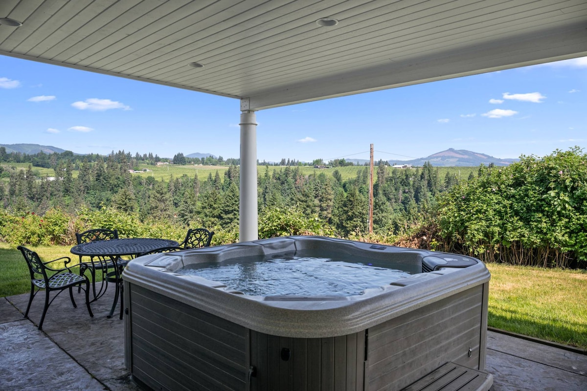 Exquisite Country Chateau, Pet Friendly & Hot Tub