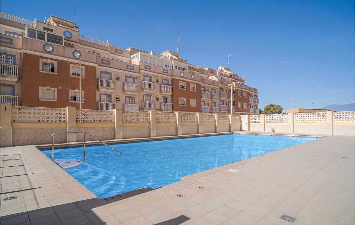 Beautiful apartment with Outdoor swimming pool