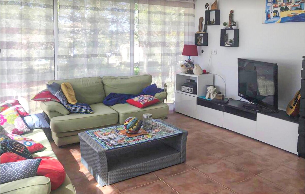 3 bedroom cozy home in Meyrargues