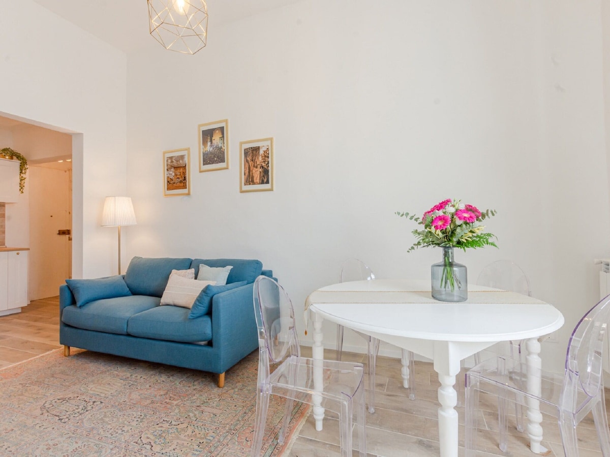 Snug apartment in Fucecchio with parking