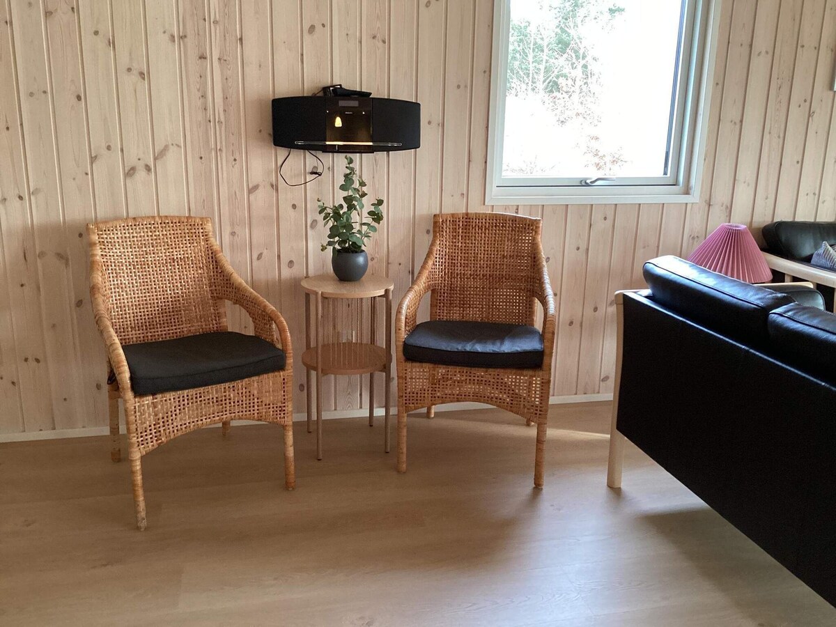 6 person holiday home in ulfborg