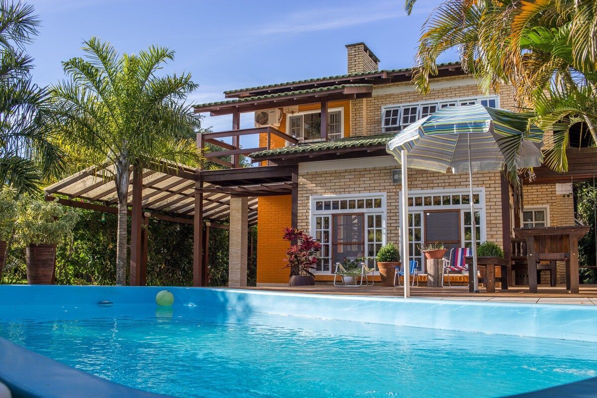 Casa Piscina Beira Lagoa Praia Ibiraquera SC