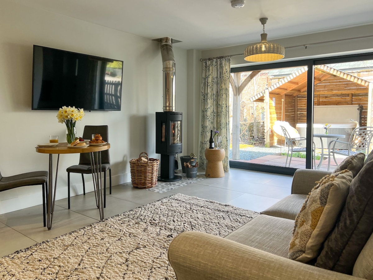 Hyacinth Cottage, Dalston, Near Carlisle