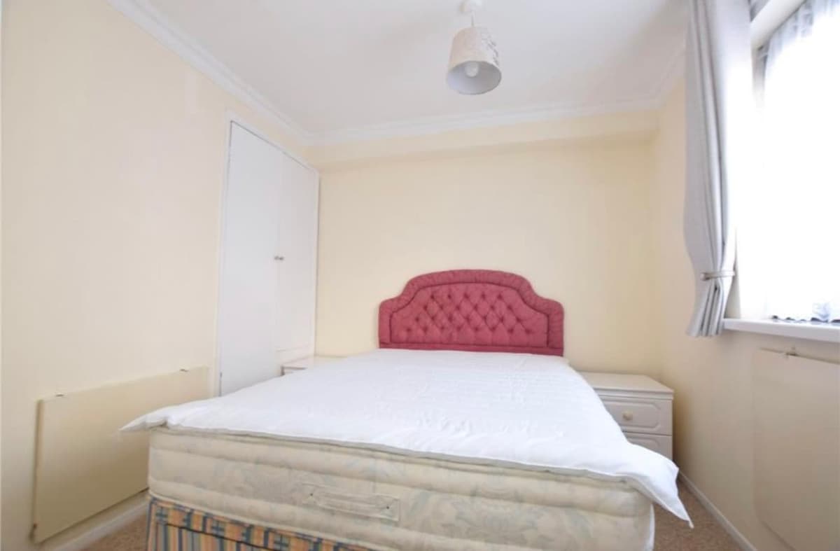 25 mins to Central London! 1 Bed Home in East Ldn