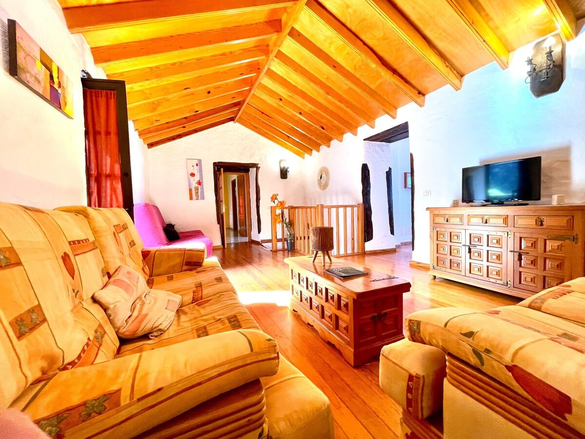 Casa rural,BBQ,Wifi y inolvidable vista a oceano