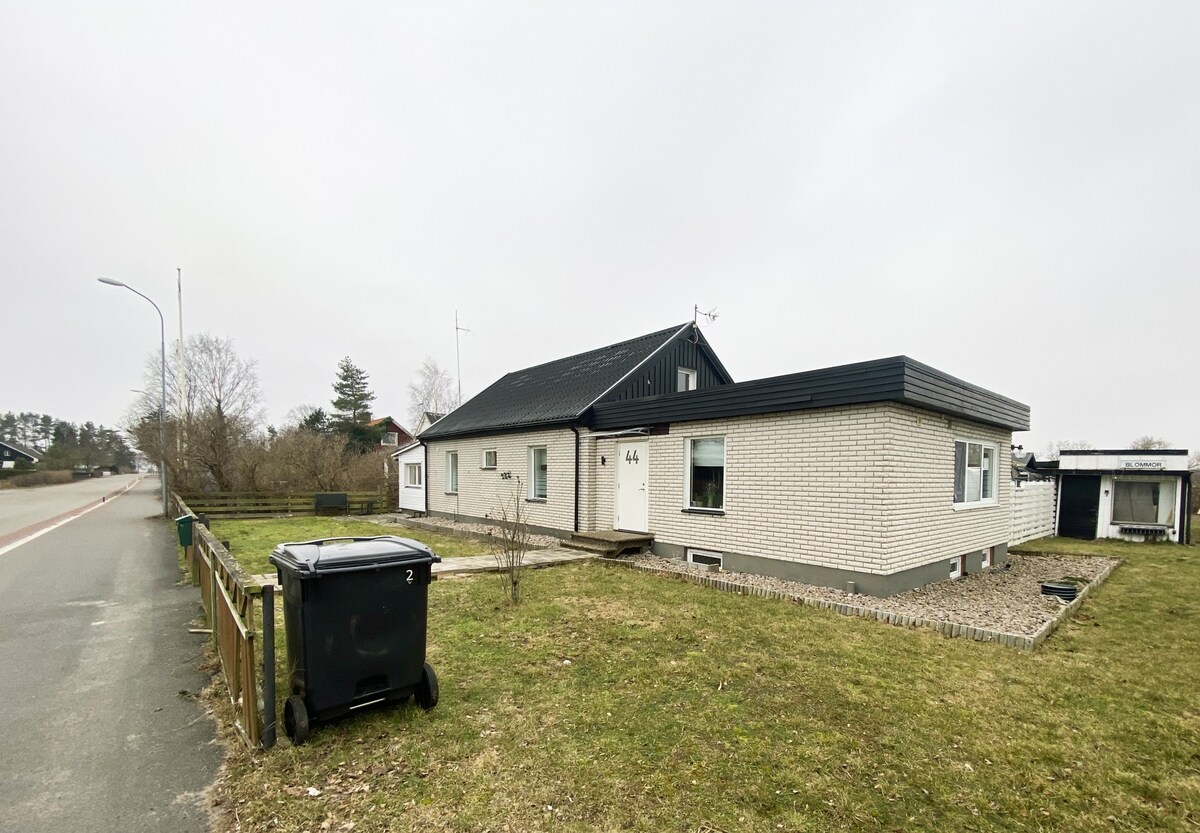 Large and modern house in Yngsjö, Österlen | Se010