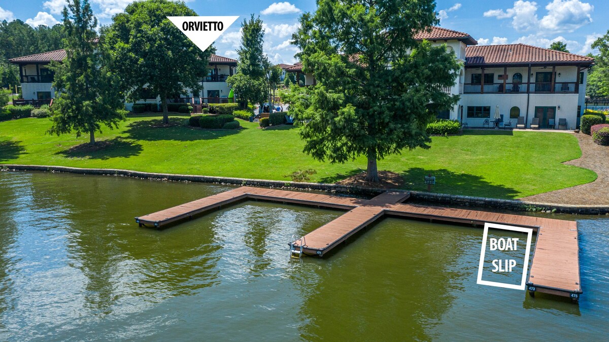 Waterfront Cuscowilla Villa Suites on Lake Oconee