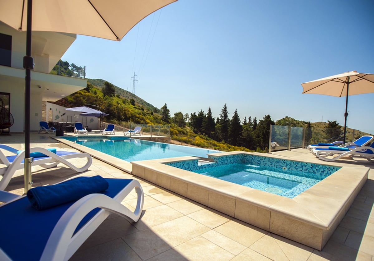 Villa Andrea with private pool near Dubrovnik