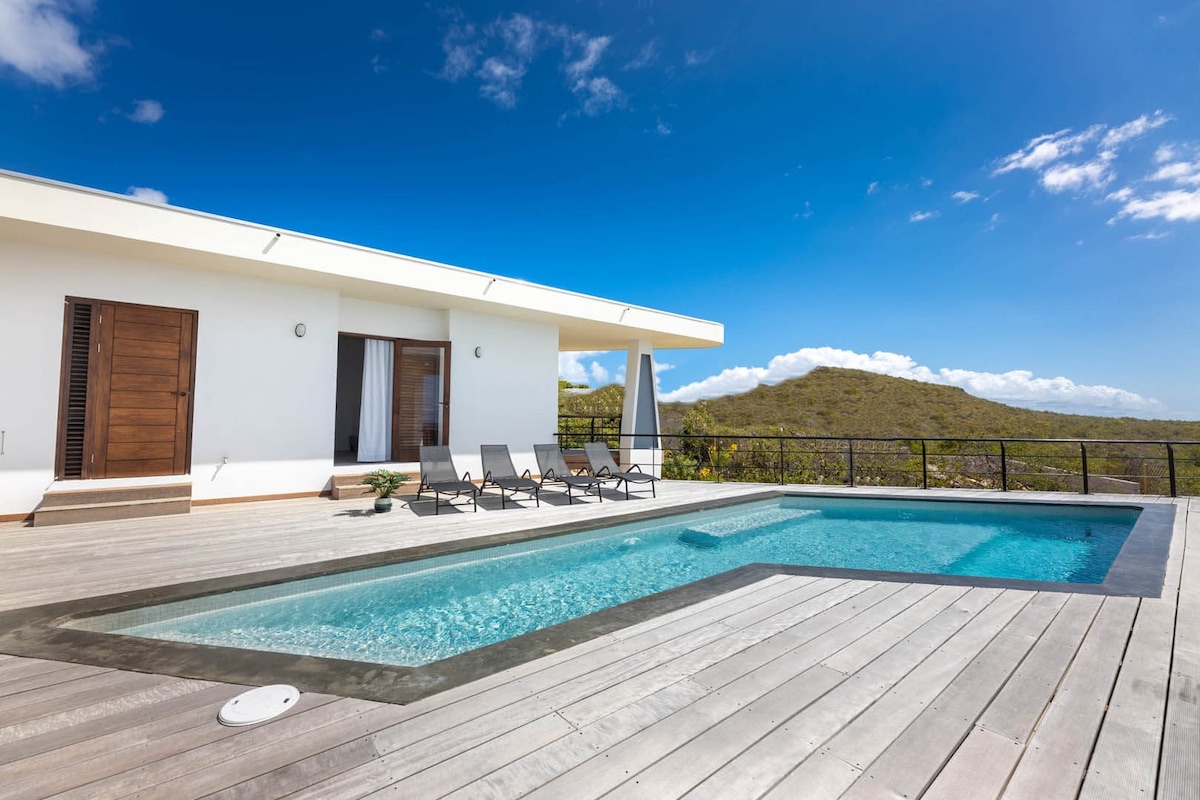 "La Perla" Chic, Panoramic Designer Villa