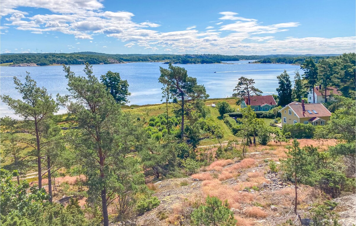 Beautiful home in Resö with WiFi and 3 Bedrooms