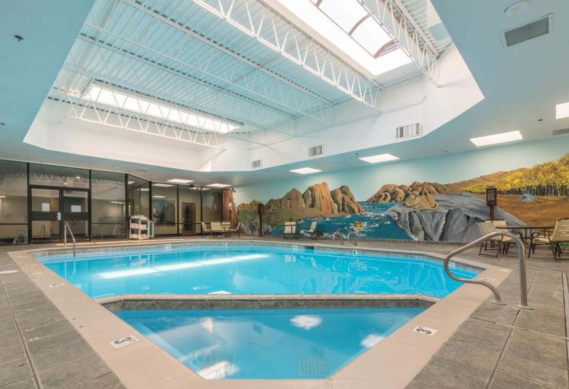 Vacation At its Finest! Pet-friendly Unit, Pool!