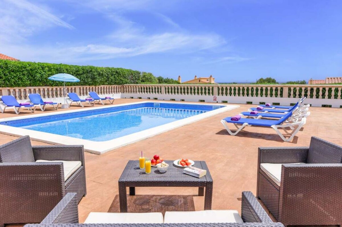 4 Bedroom Villa, Private Pool, Punta Prima