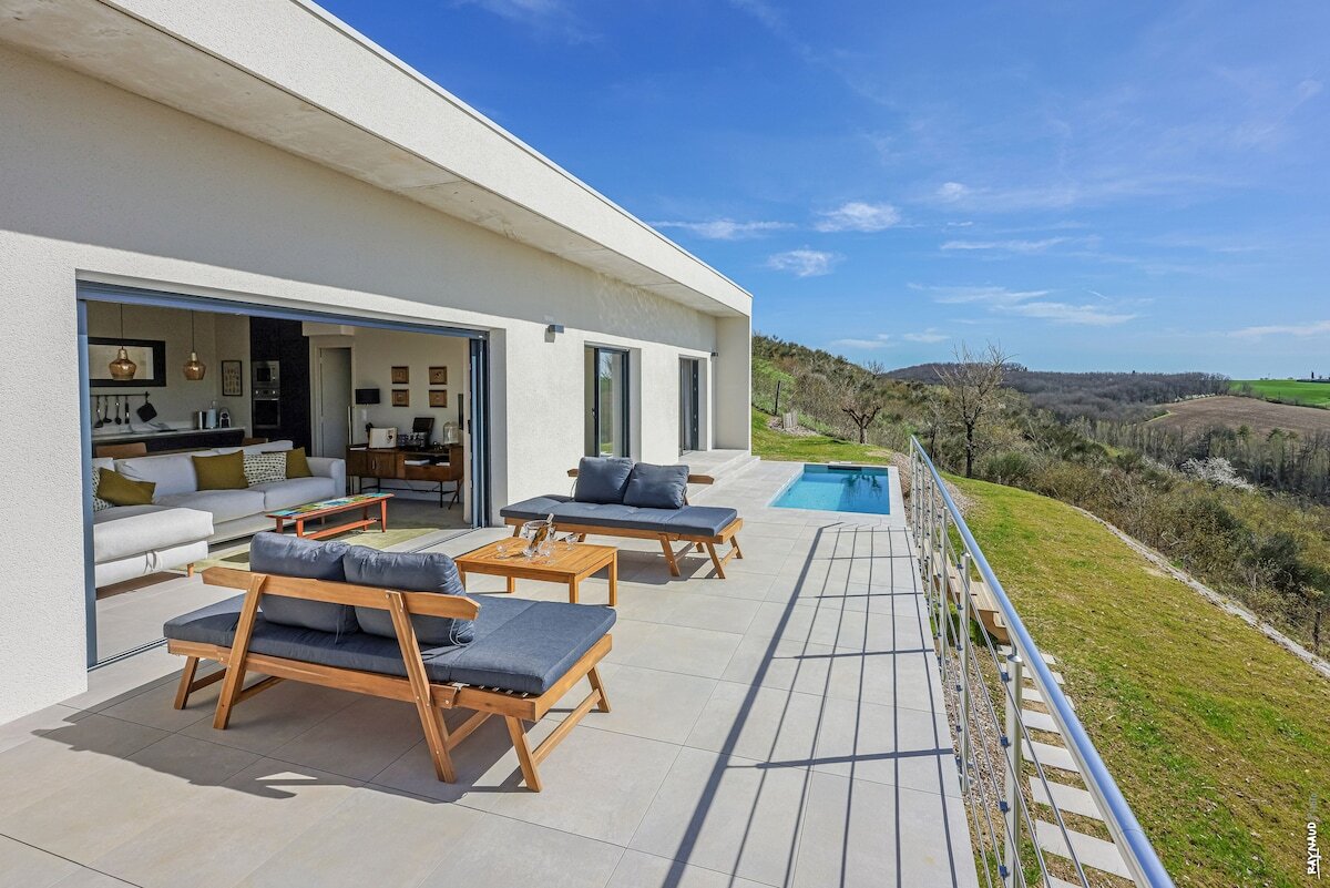 Le Belvédère别墅- Design-Piscine-Vue - Salvagnac