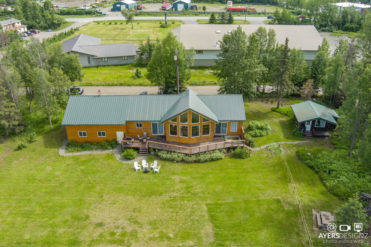 Amazing Cook Inlet & Mountain View Home & Cabin