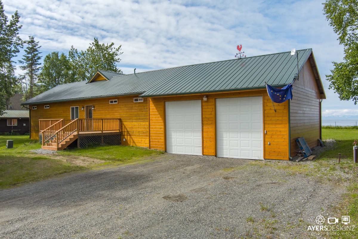 Amazing Cook Inlet & Mountain View Home & Cabin