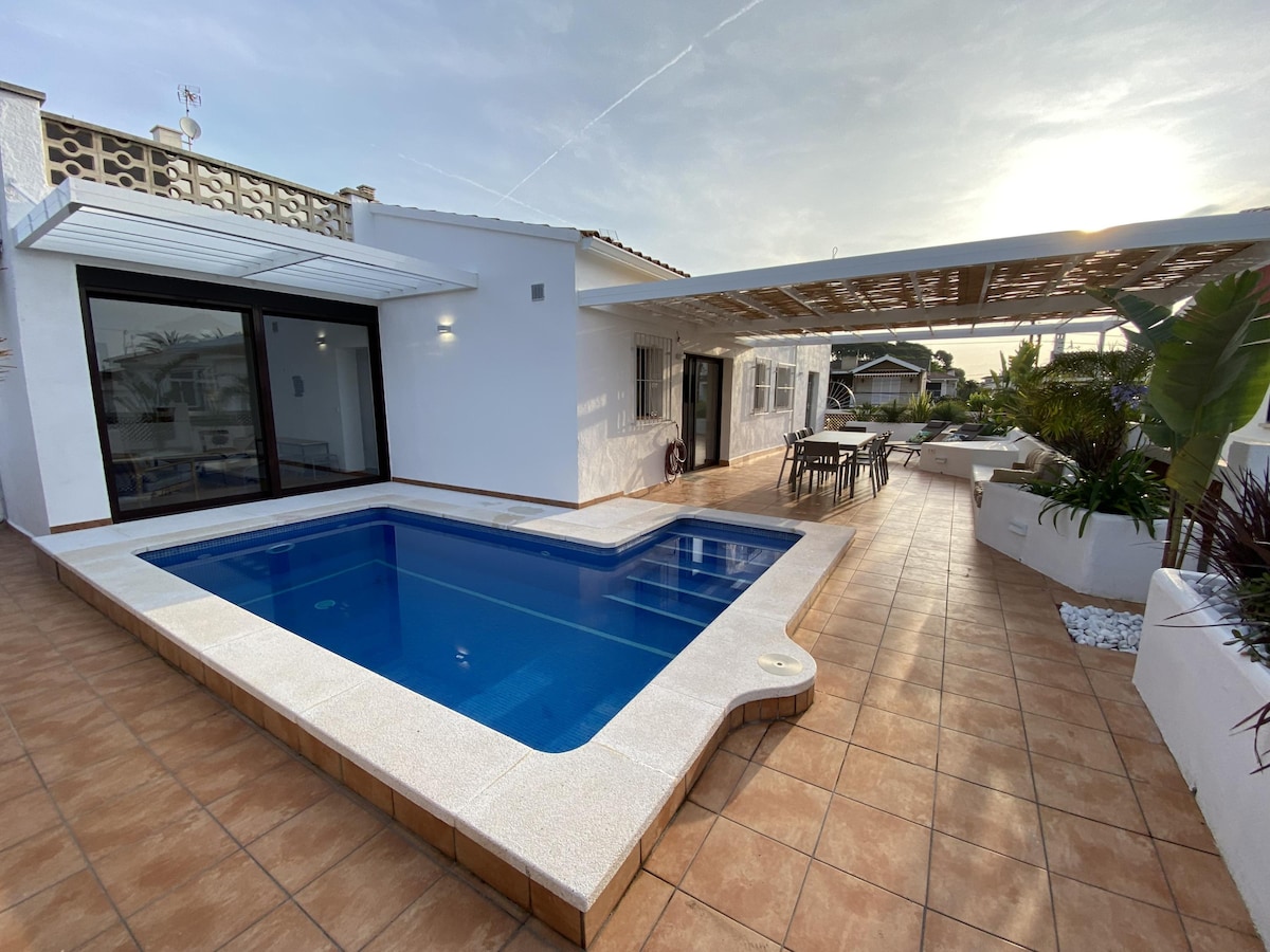 casa vela blanca seaview - cambrils -