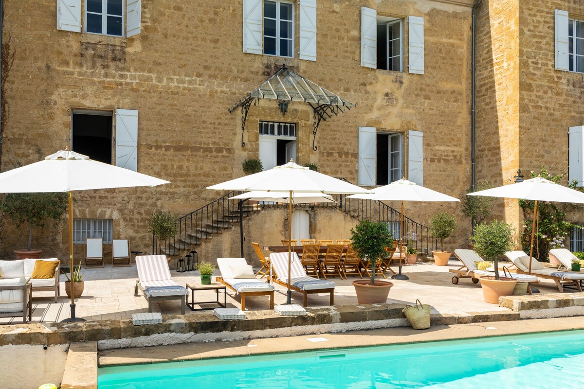 Stunning refurbished Chateau in South West France