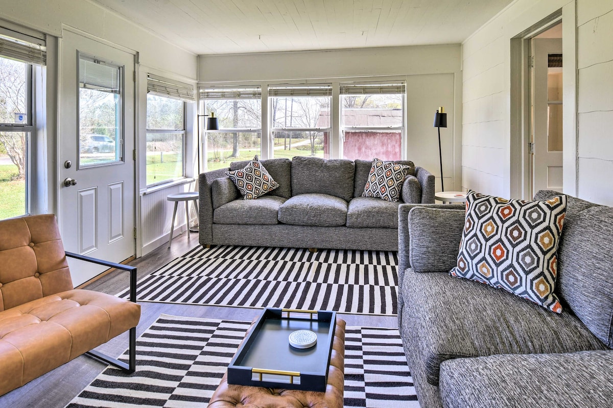 Peaceful Southern Countryside Escape w/ Porch