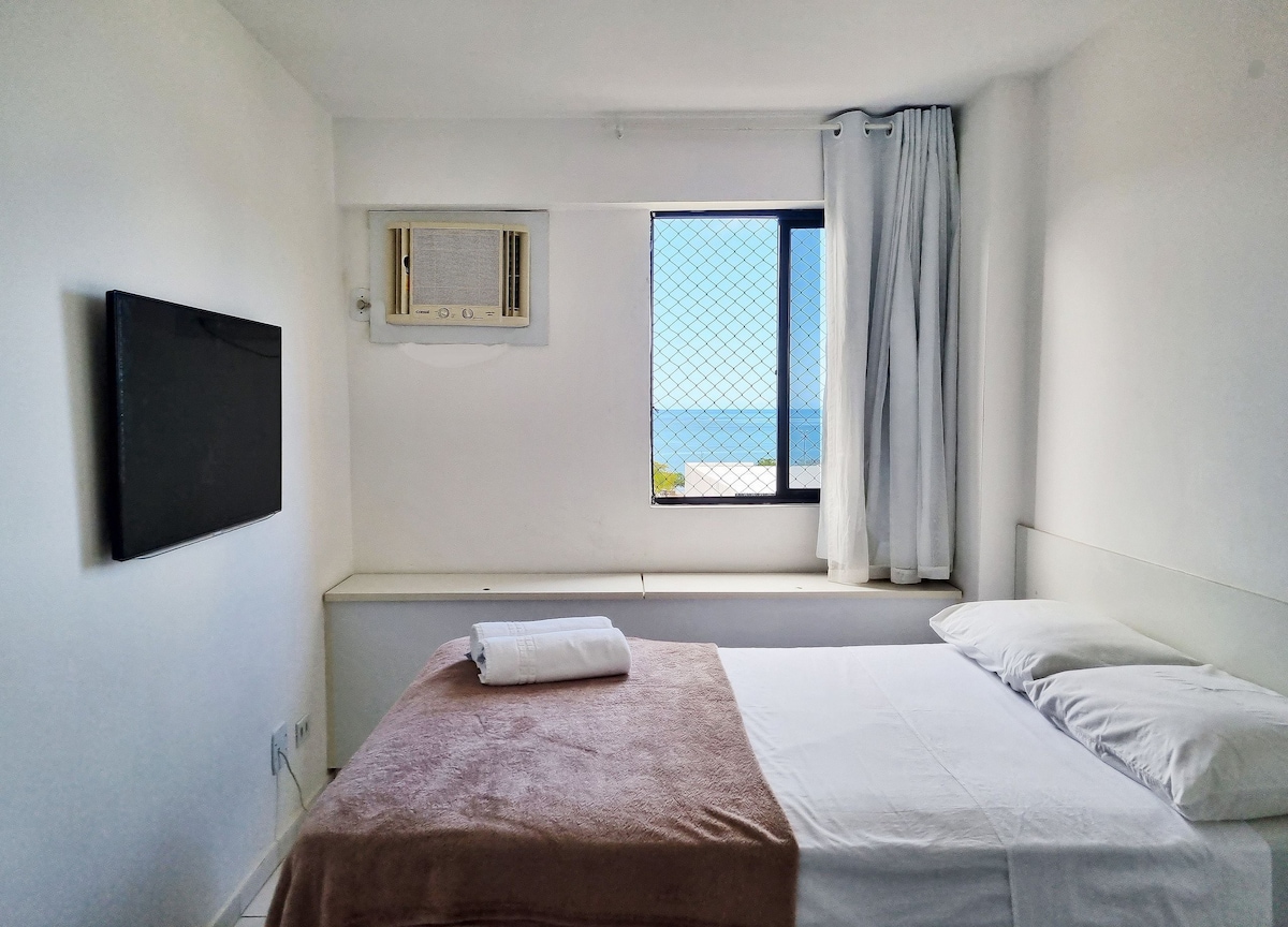 2 Bedroom Apartment with Pajuçara View