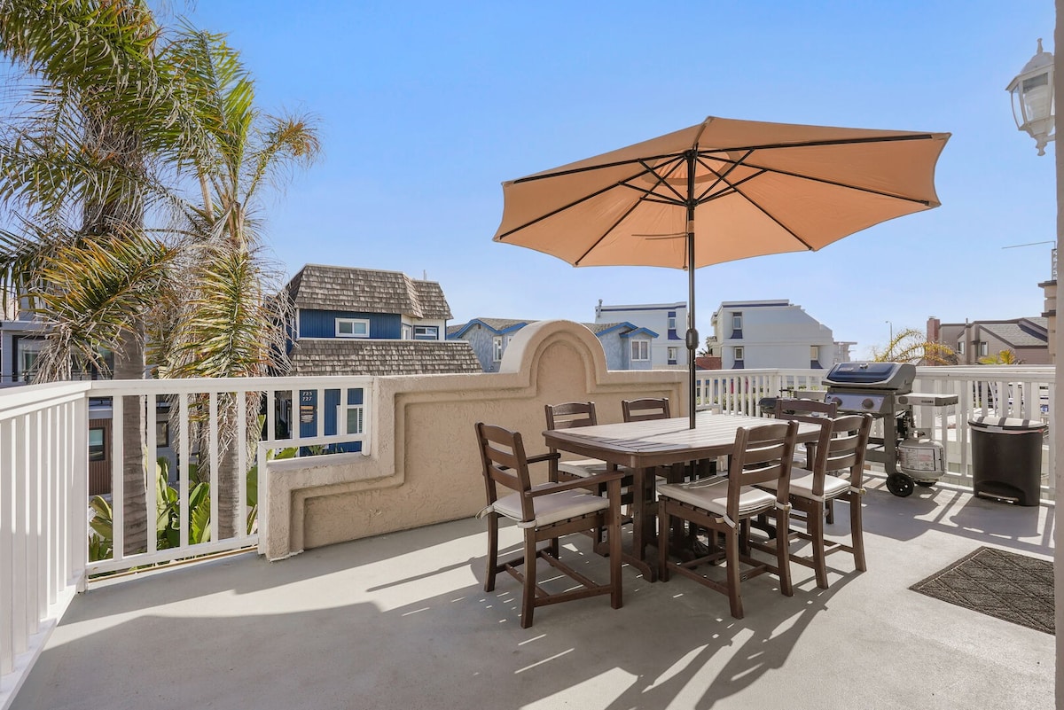 4BR | Luxury Beach Home | Privacy | Patio & Garage