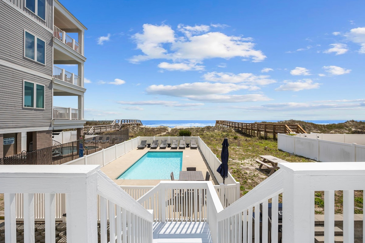 7BR Oceanfront Home | Pool | A Place of Searenity