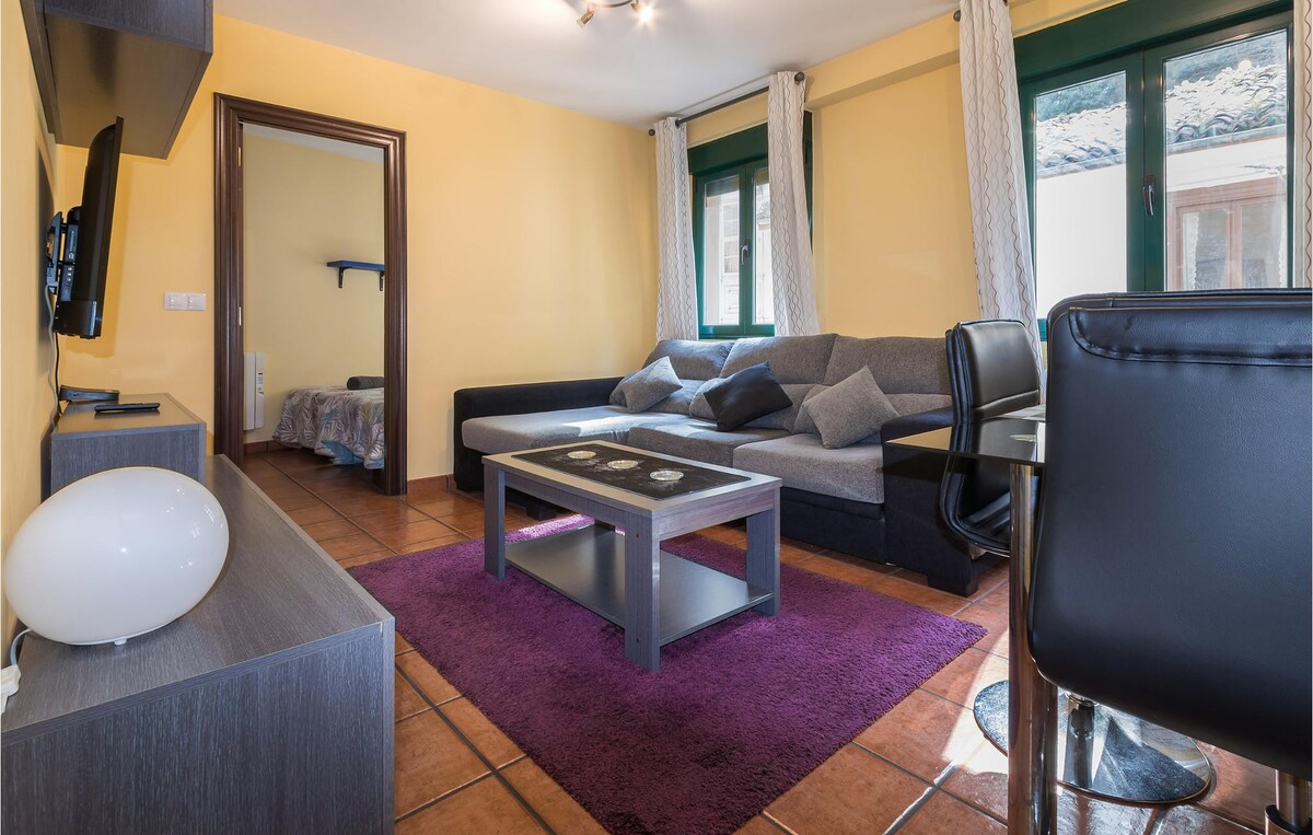 Awesome apartment in Cudillero and 3 Bedrooms