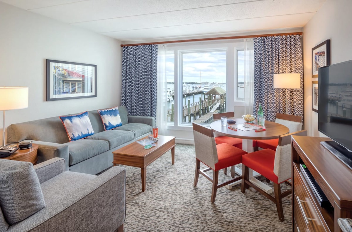 Wyndham Inn on the Harbor | 1BR/1BA Queen Suite