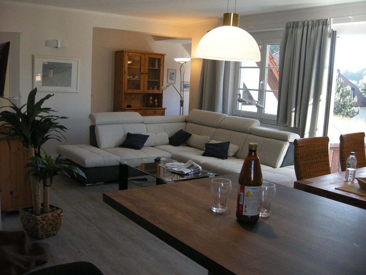 公寓/公寓，可容纳4位房客， 75平方米，位于Prerow （ 47236 ）