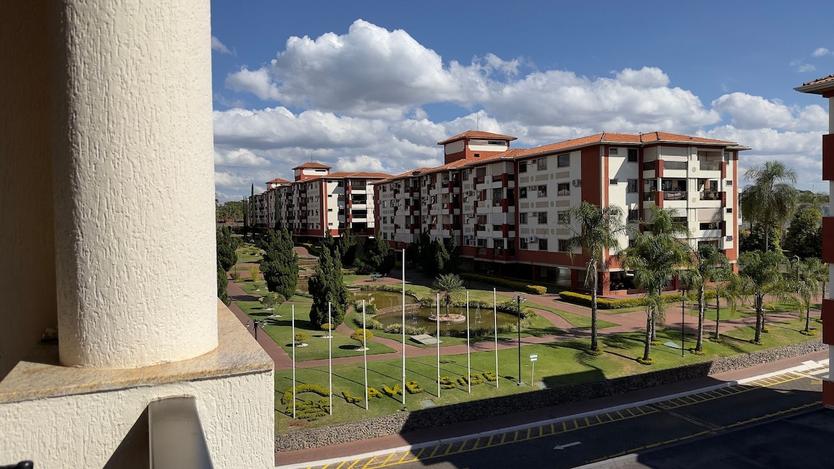 Complete flat in the center of Brasilia.