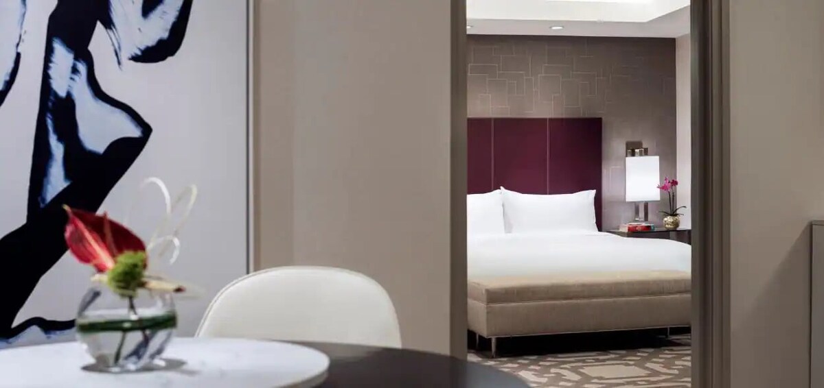 1-Bedroom Hotel Suite - 2 beds