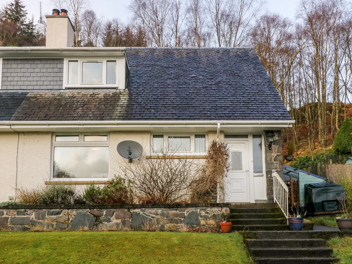 Glenfinglas Dam Cottage