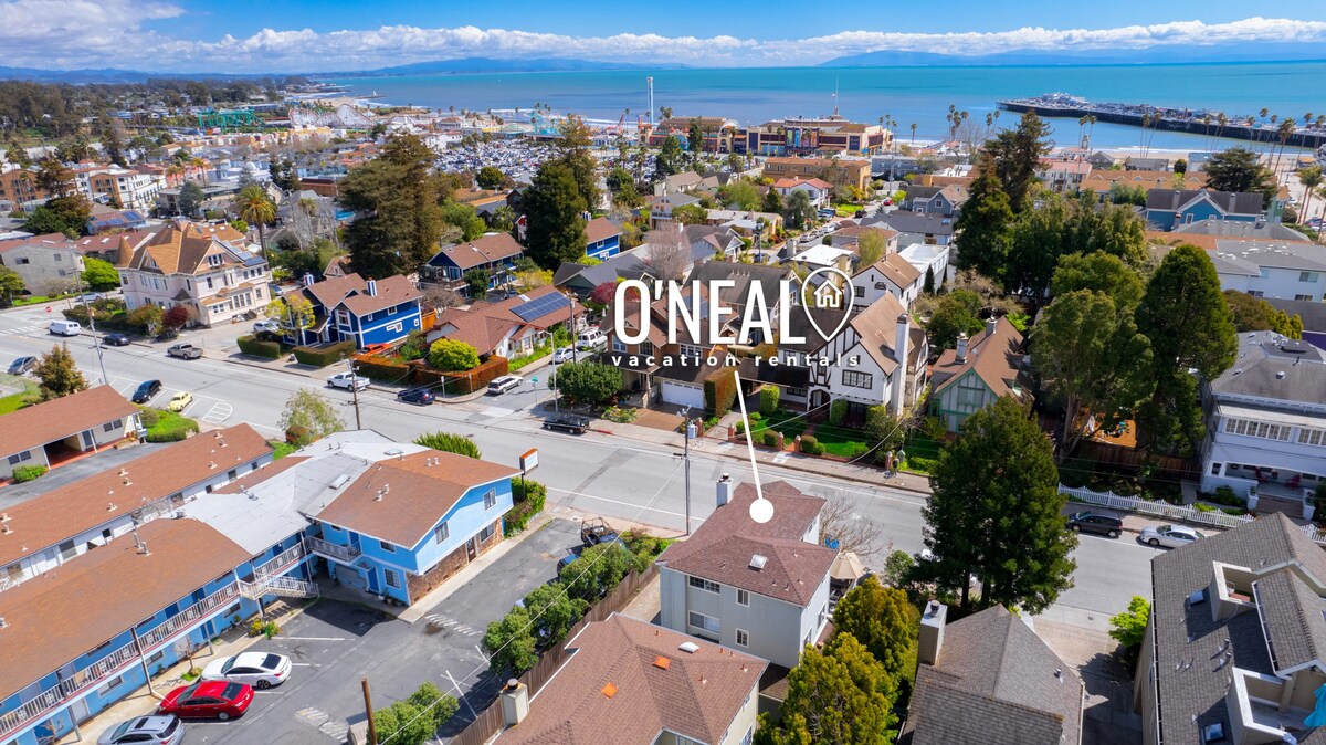 Great 3-story home near Santa Cruz Beach Boardwalk