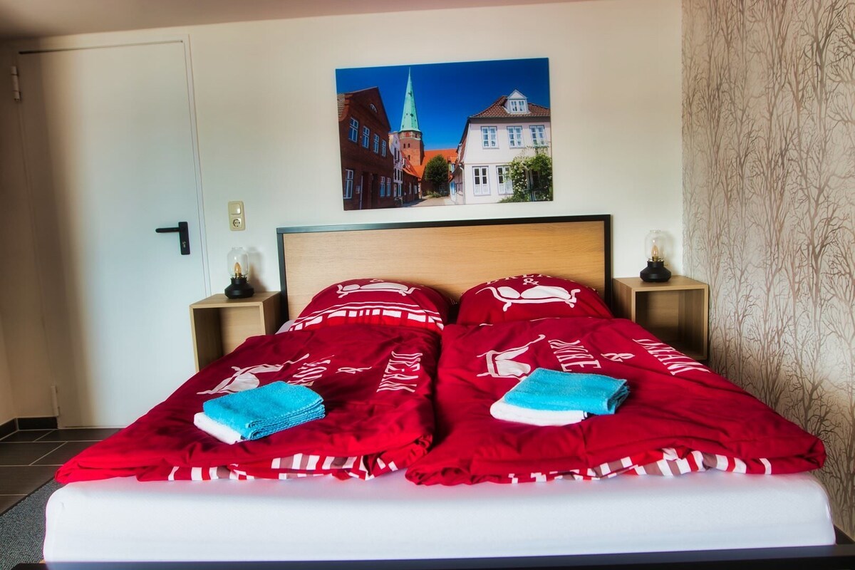 吕贝克（ Lübeck ）可容纳2位房客的公寓，面积26平方米（ 143633 ）