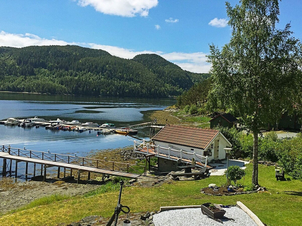 6 person holiday home in åsenfjord