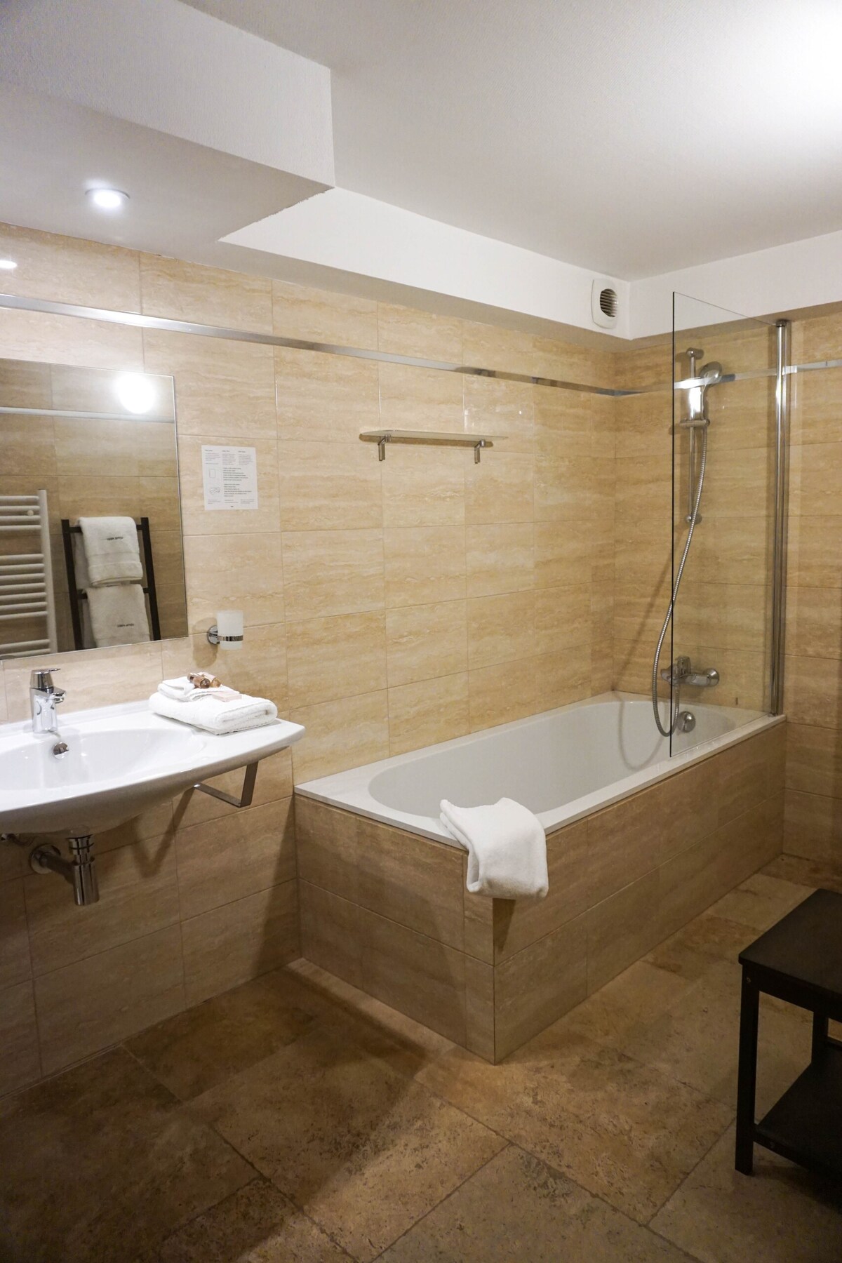 Double room-Deluxe-Terrace-Ensuite with Bath