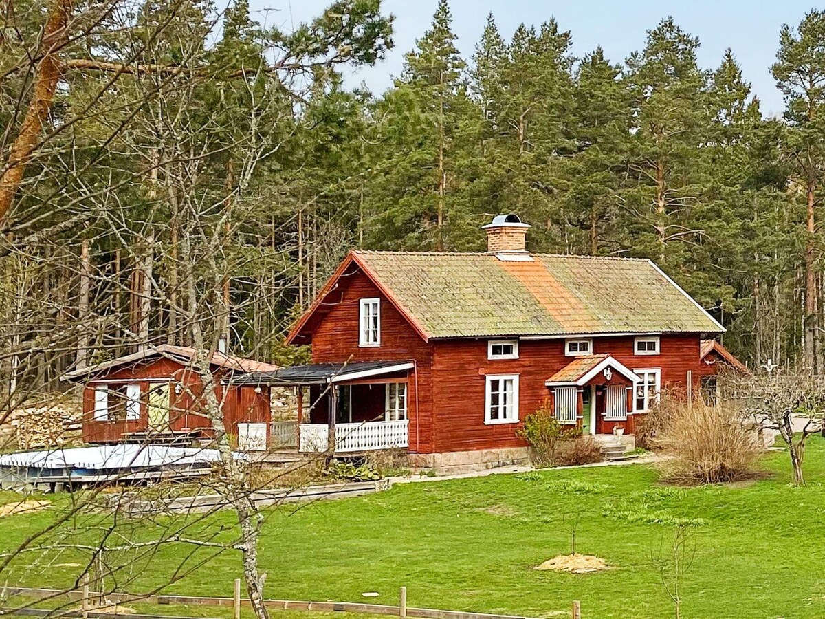 10 person holiday home in hedesunda