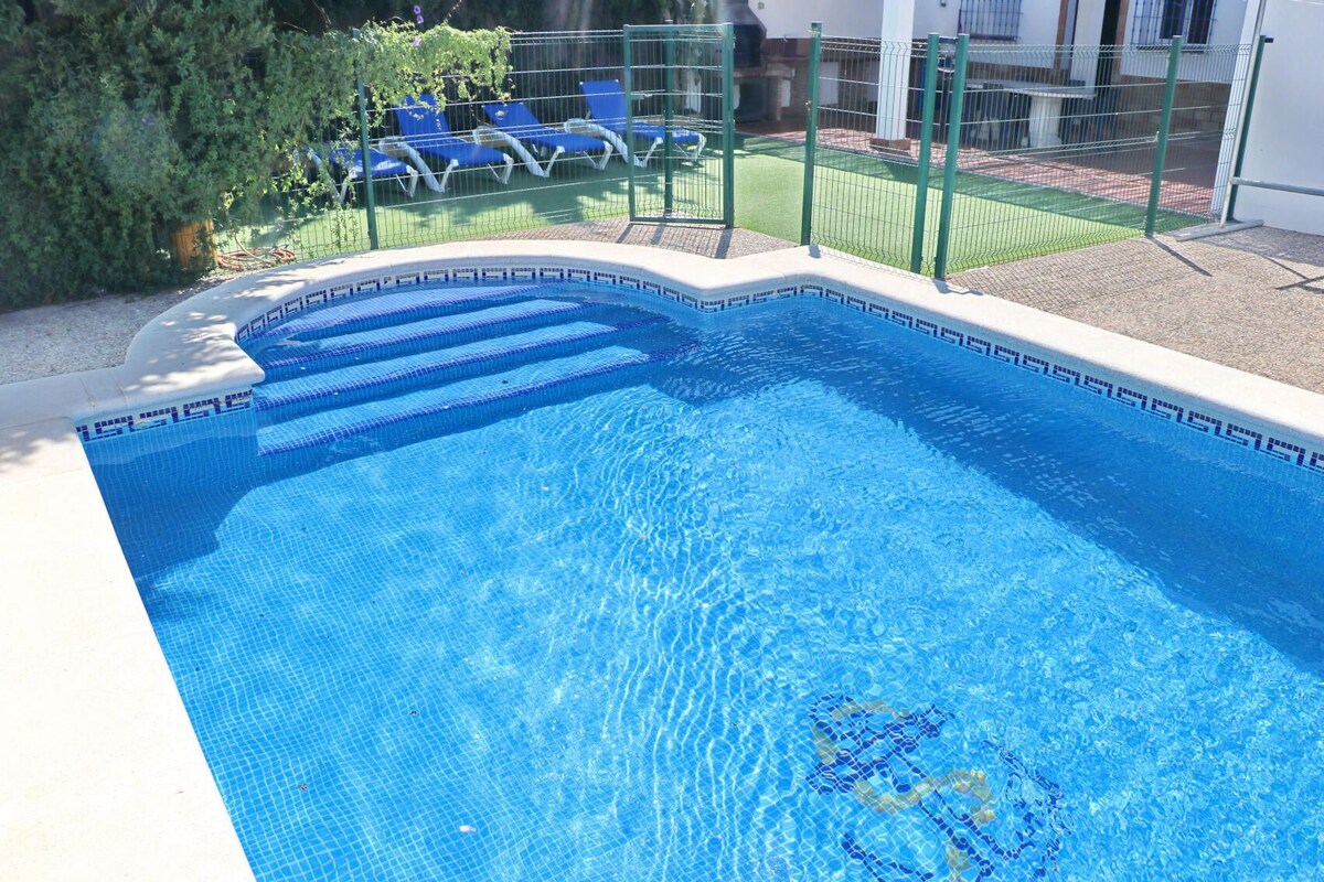 Villa with private pool on the outskirts of Conil