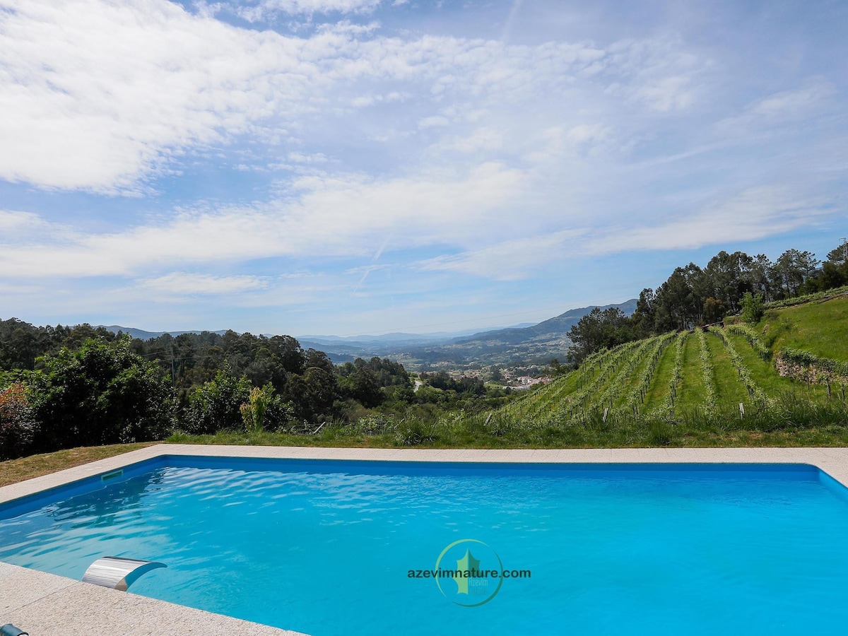 Casa dos Cabreiros de Baixo Melgaço