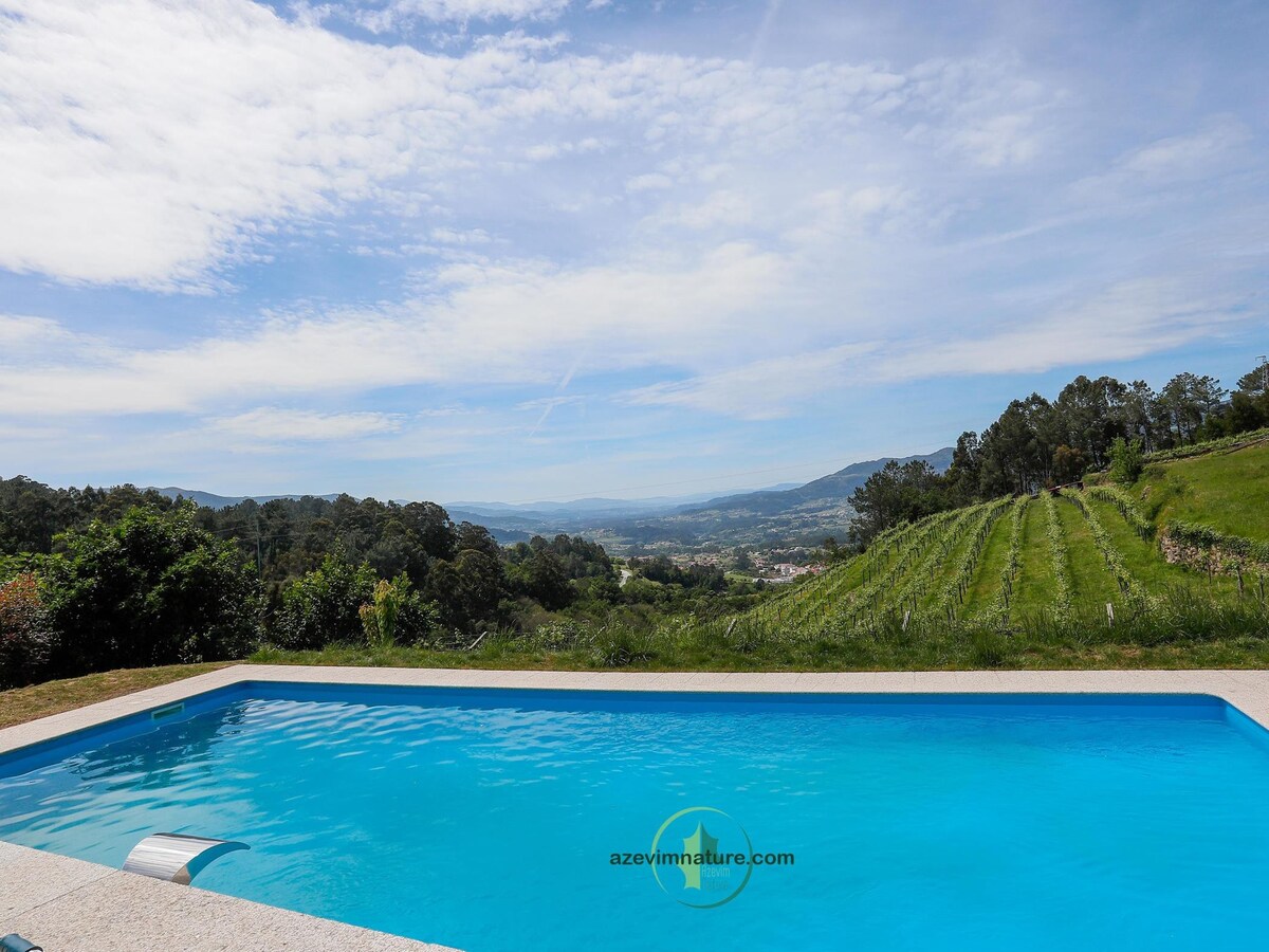 Casa dos Cabreiros de Cima Melgaço