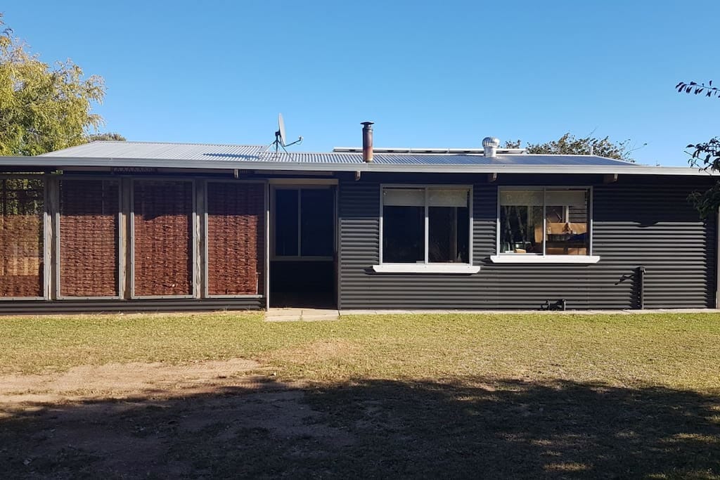 Westbay Waterfront Cottage