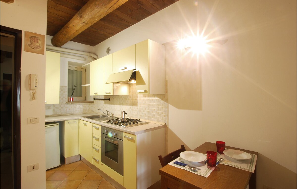 Gorgeous apartment in Fano with WiFi