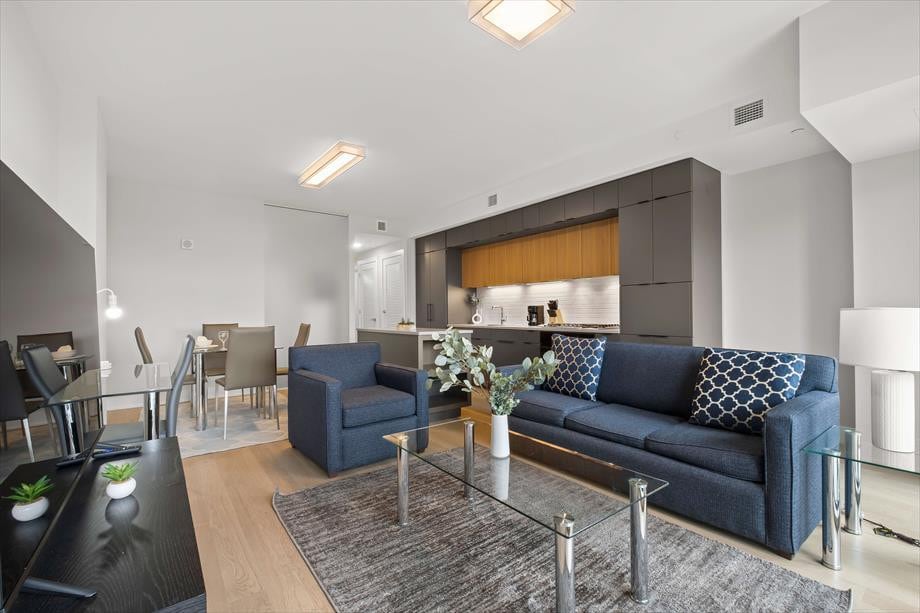 Walk to NoMa Metro Station 2/1 BR | Gym + Rooftop