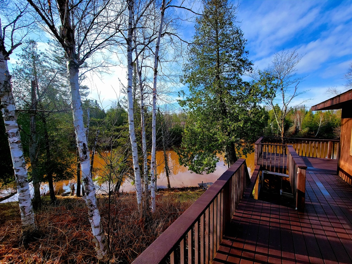 Riverfront~On ATV Trails~Near Mackinac Island