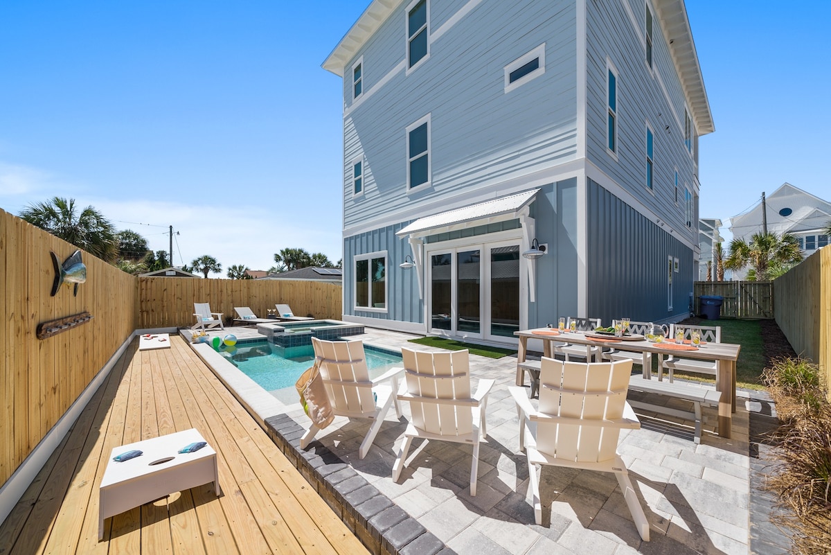 Fish Tales - Perfect Beach Vacation Home in PCB!