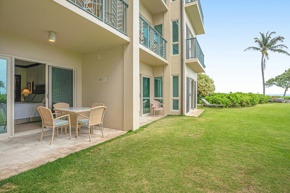 2BR tropical condo with grill, hot tub & pool