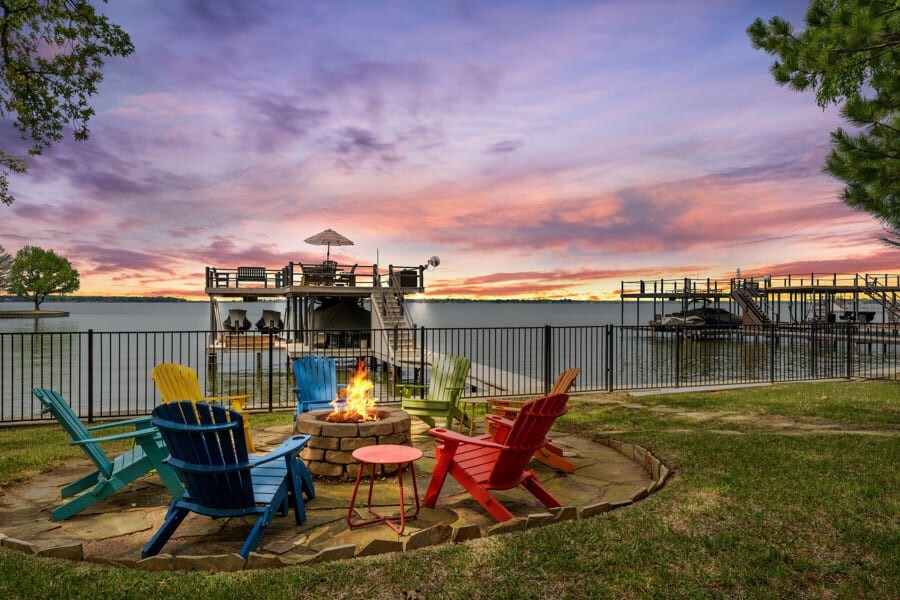 Dream Lakeside Oasis at Hickory Tree, #1 Sunsets