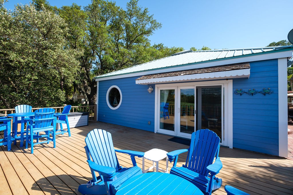 Blue Chair Key- Waterfront Home in Cedar Key!