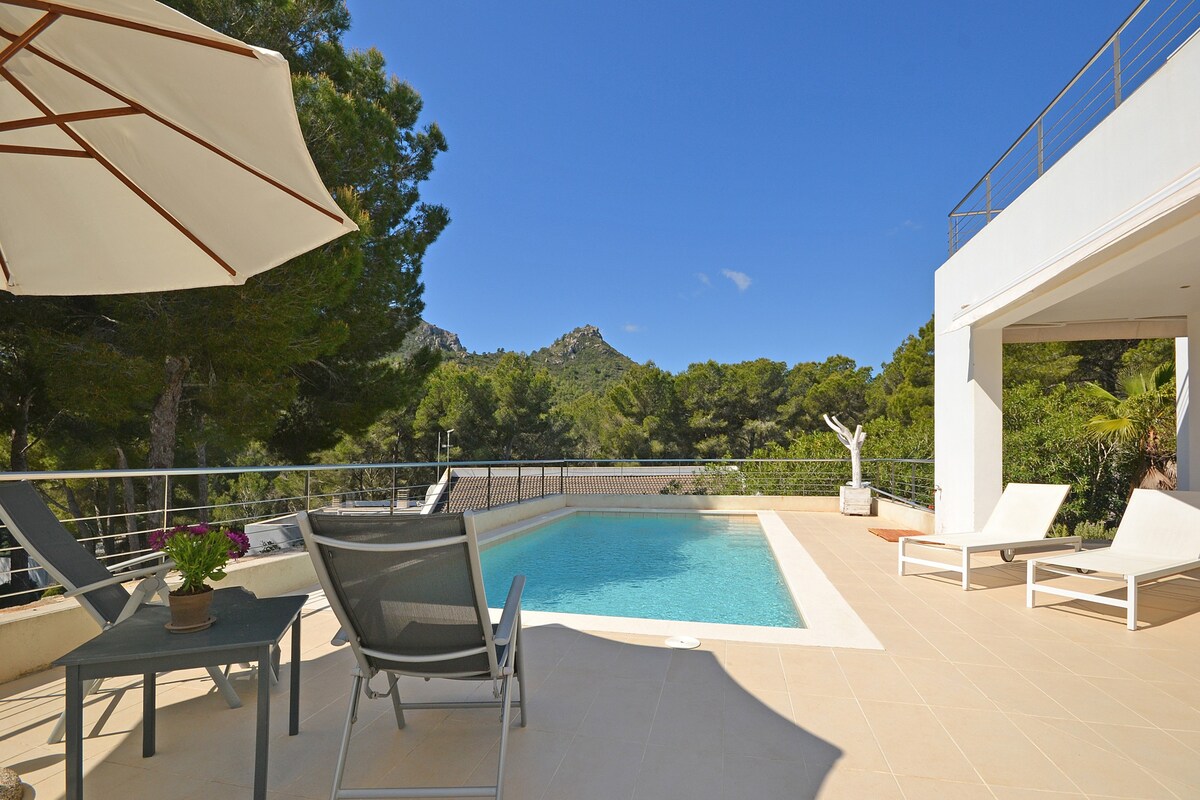 Villa Carritx 4 pax, moderna casa con piscina